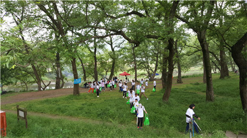 我集團聯(lián)手海關(guān)、星寶家庭開展山野清風活動