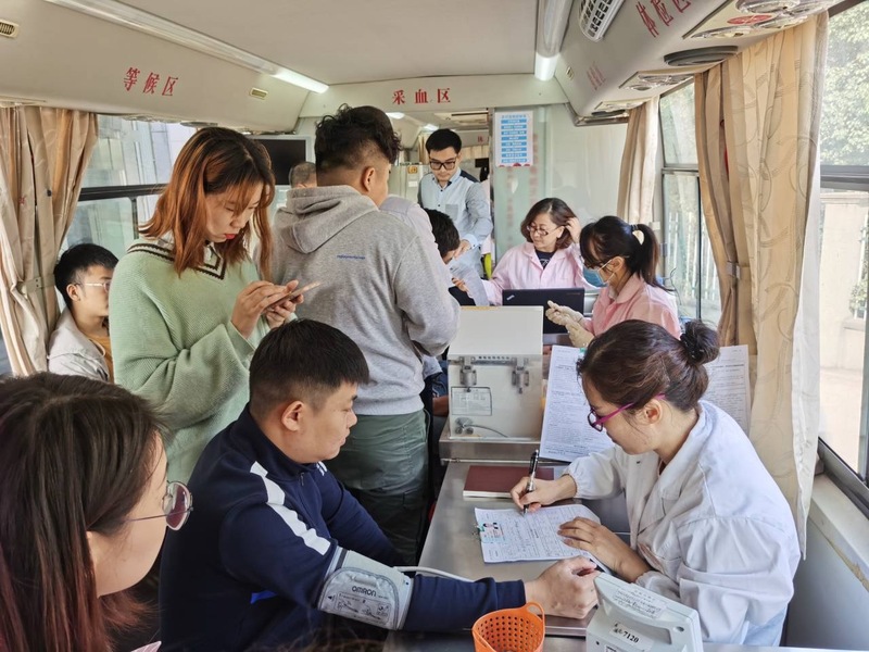 血的傳遞，心的聯(lián)誼